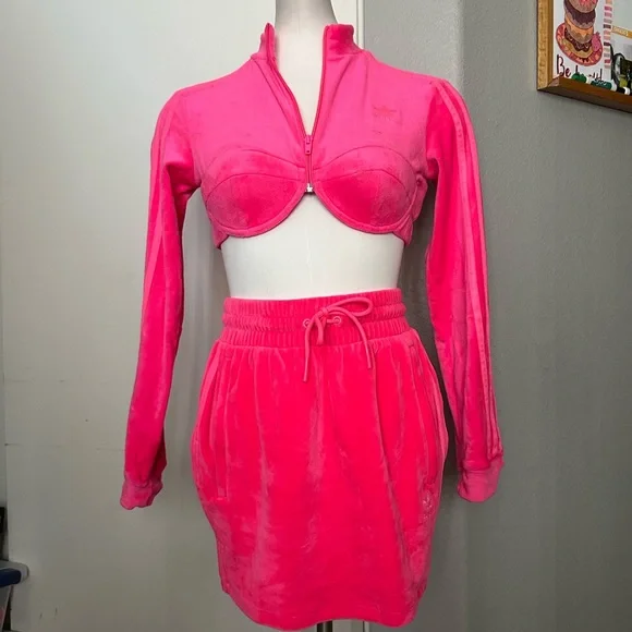 NWT Adidas X Jeremy Scott Cropped Velour Top Skirt Set